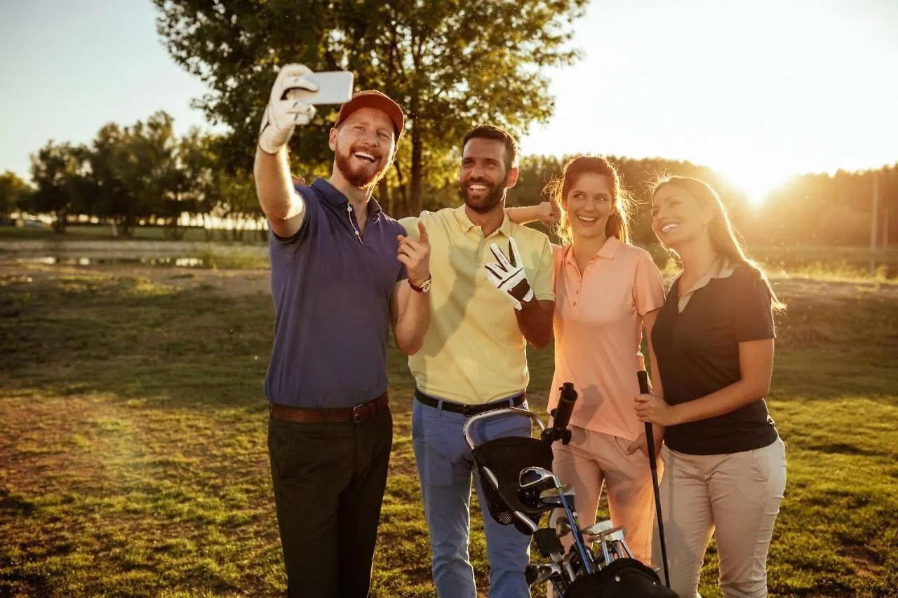 Отель Rvhotels Golf Costa Brava Санта-Кристина-де-Аро